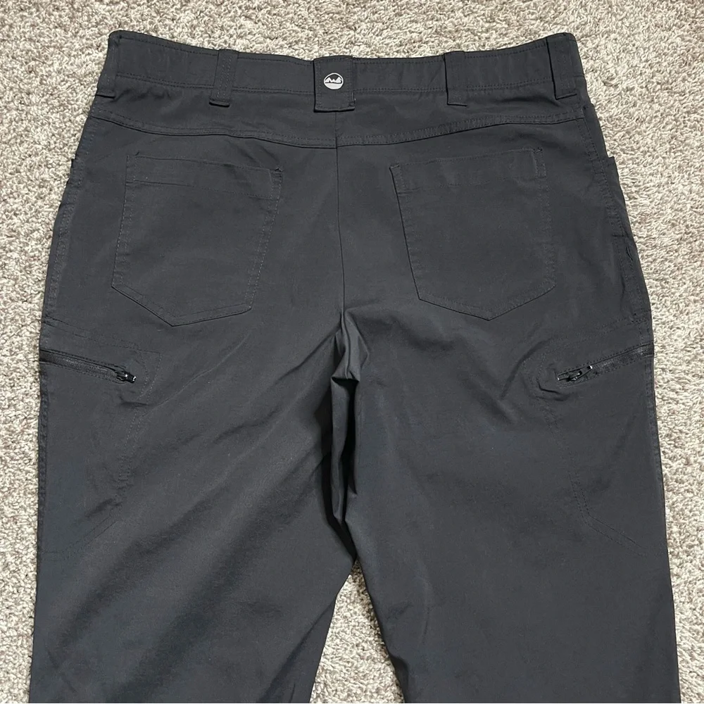 Wrangler Outdoor Series All-Terrain Black Nylon Utility Cargo Pants 36x30
